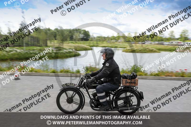 Vintage motorcycle club;eventdigitalimages;no limits trackdays;peter wileman photography;vintage motocycles;vmcc banbury run photographs